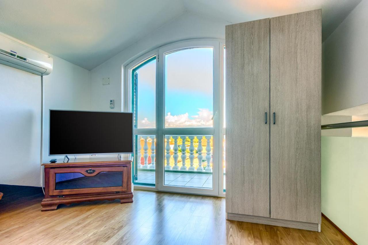 Apartmani Vukicevic 沃迪切 外观 照片