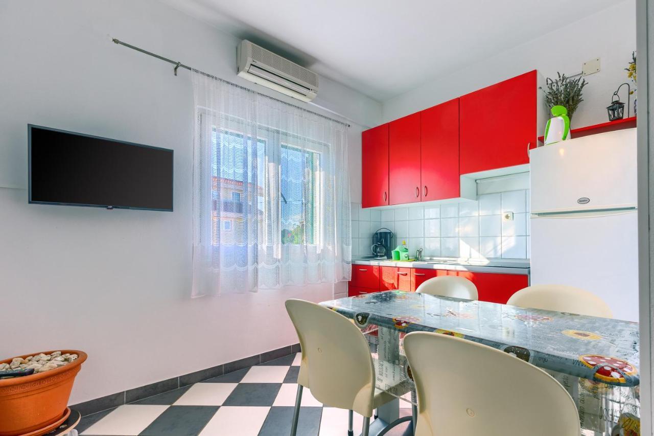 Apartmani Vukicevic 沃迪切 外观 照片