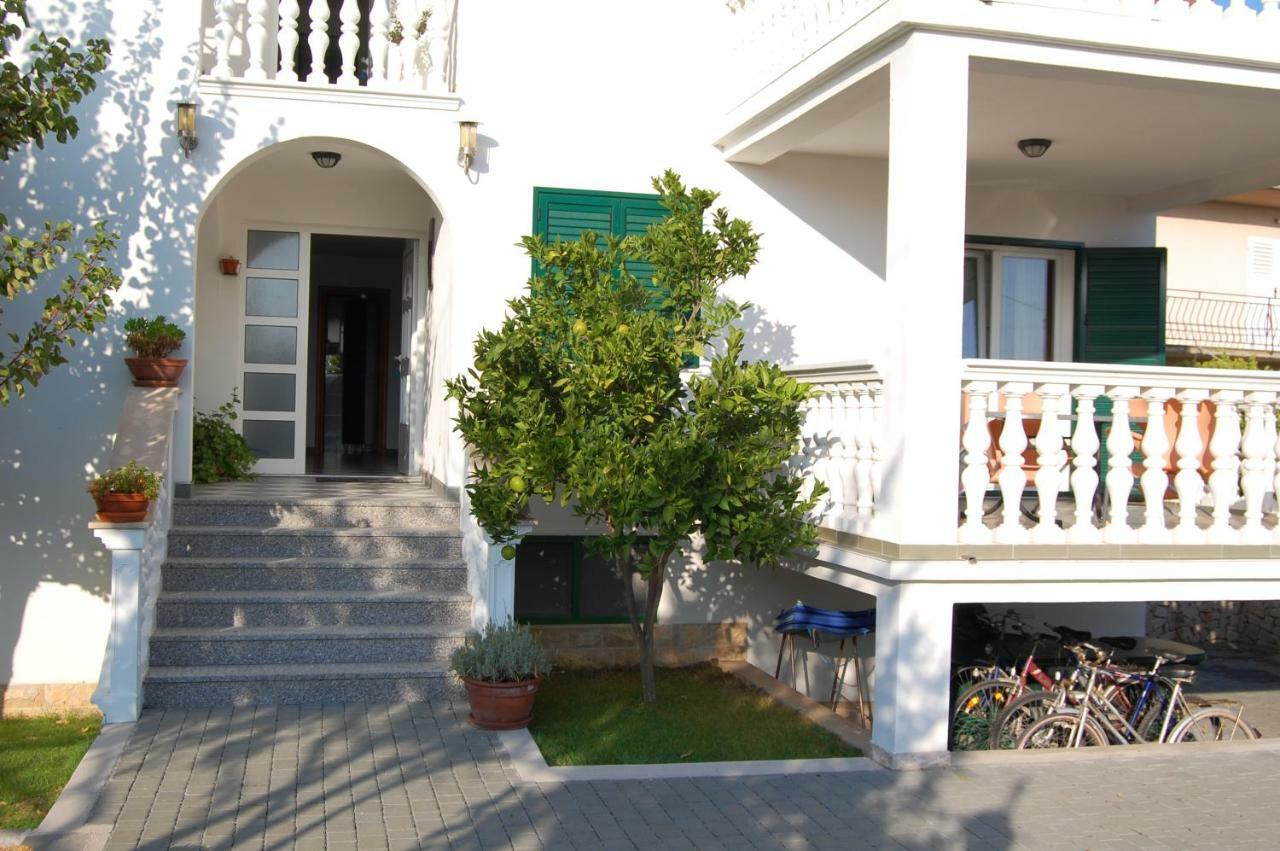 Apartmani Vukicevic 沃迪切 外观 照片