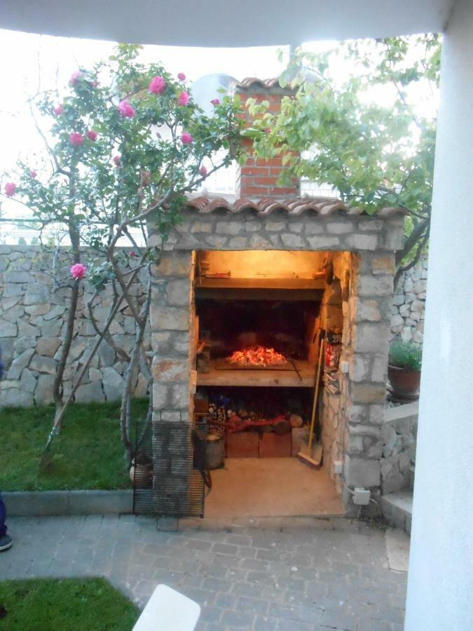 Apartmani Vukicevic 沃迪切 外观 照片
